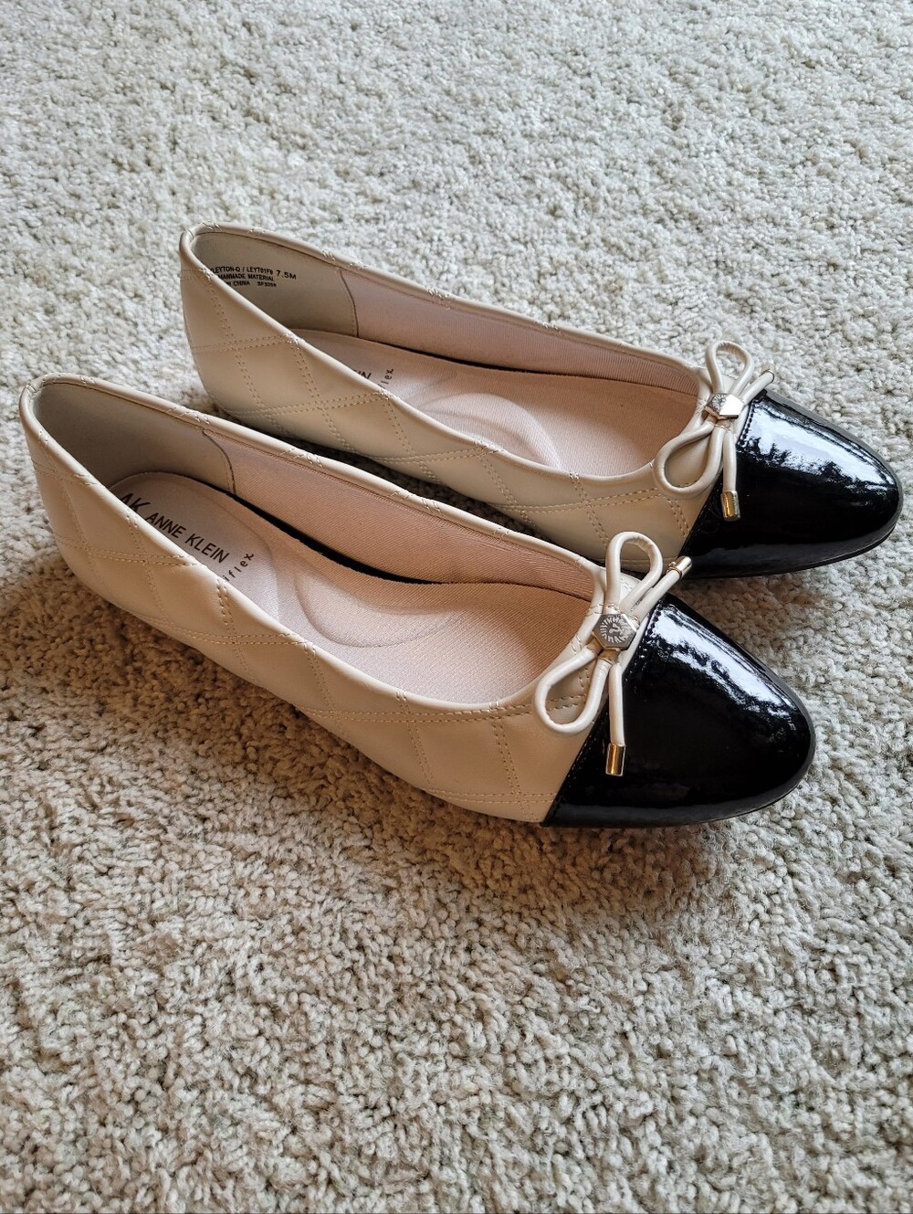 Never Worn Anne Klein Quilted Cap Toe Ballet Flat Bone/Black Patton New 7 1/2